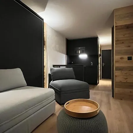 Les Cerfs - & - Apartman